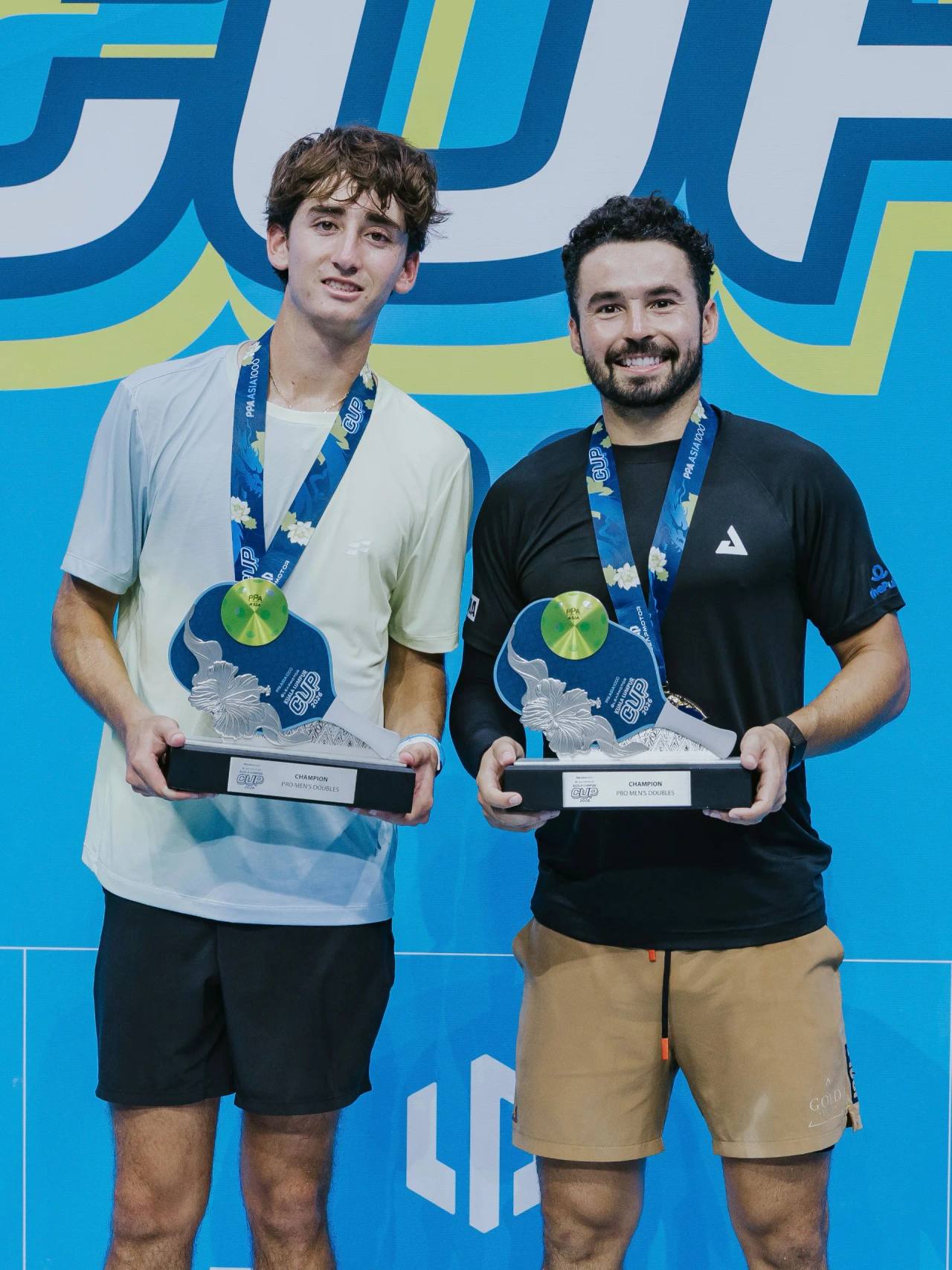 Noé Khlif sacré en double hommes à Kuala Lumpur avec Gabe Tardio